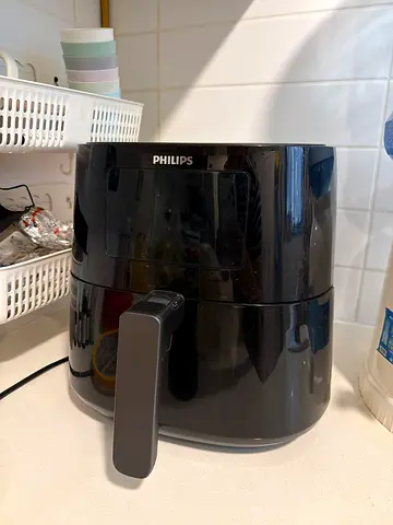 Philips Compact Air Fryer - Good Working Condition
