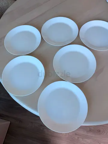 IKEA Set of 6 White Dinner Plates