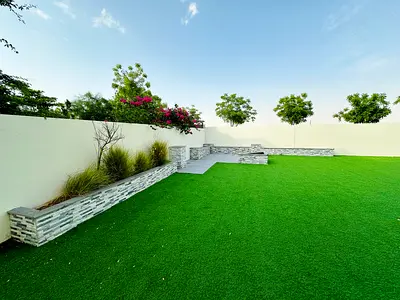 فيلا فاخرة مكونة من 4 غرف نوم | قطعة أرض كبيرة | صف واحد | Mira Oasis 2