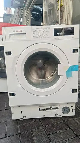 Bosch 8kg washing Mashine built in Excellent condition