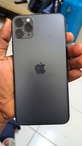 iPhone 11 Pro Max 256GB - Space Gray (Good Condition)