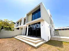 Large Plot | Single Row | Vacant Now