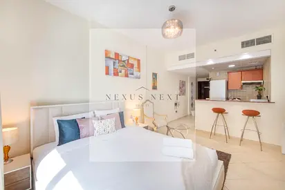 SPACIOUS | READY TO MOVE IN | PRIME LOCATION