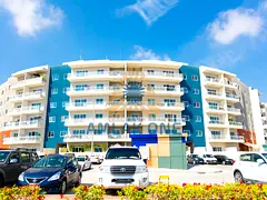 Vacant | with Balcony| Spacious Layout