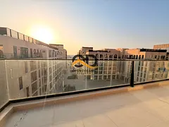 Spacious 2-Bedroom Penthouse for Rent in Al Mamsha
