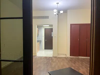 Vacant Un Furnished Studio Apartment with balcony for Rent in Spain Cluster T05,Rent AED 33000