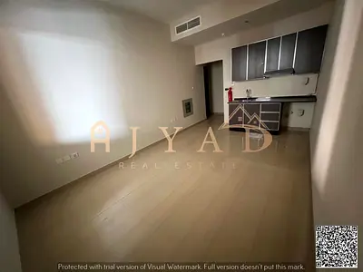 🏡 للإيجار السنوي – استديو أول ساكن في المويهات 3 عجمان ✨  استديو مميز بمساحة مناسبة وتشطيب راقٍ، موقع حيوي وقريب من جميع الخدمات، مناسب للعائلات أو ا