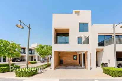 True Corner Triplex | Single Row | Negotiable
