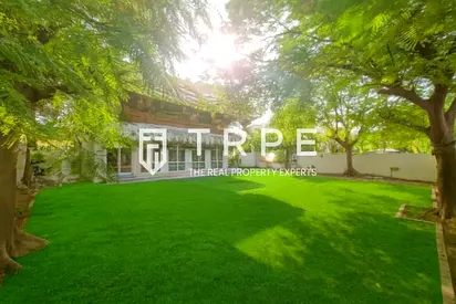 Corner Villa | Huge Plot | Fully Upgraded