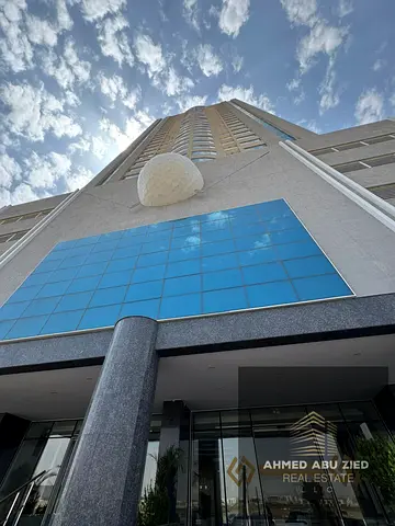 | غرفتين و صالة مميزة للايجار السنوي في جولف تاور | على شارع الشيخ محمد بن زايد مباشرة | موقع مميز | سعر مميز | مساحة واسعة | باركينج مجاني | اطلالة |