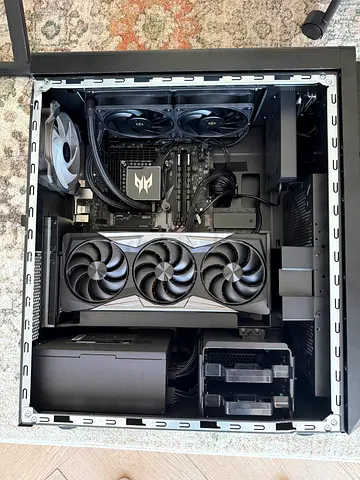 RTX 4090 Gaming PC Acer Predator