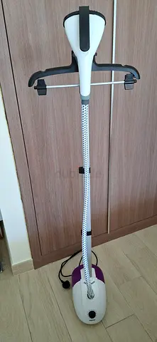 Geepas Garment Steamer, Portable, Fast Heat Clothes Steamer