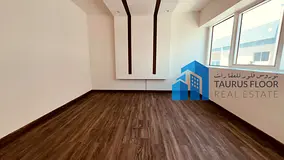 Near Metro Chiller Office Rent 165K 1710 Sqft