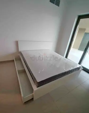 IKEA malam queen‑size bed (160 × 200 cm) with 2 storage drawers underneath and an IKEA mattress ✨