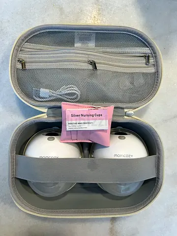 Momcozy breast pump