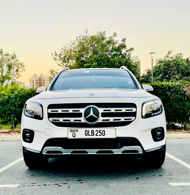 Mercedes-Benz GLB-Class 2020 — photo 1 of 15