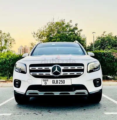2020 Mercedes-Benz GLB 250 - American Specs - Pristine Condition