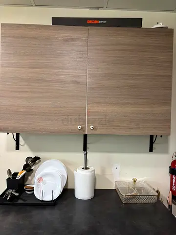 Kitchen cupboard set
