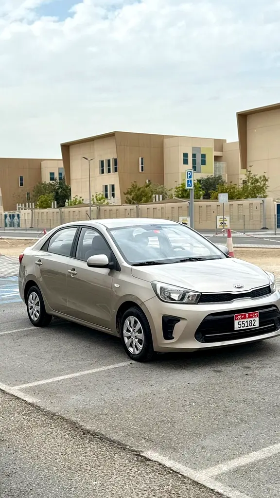 Kia Pegas 2020 — photo 1 of 15