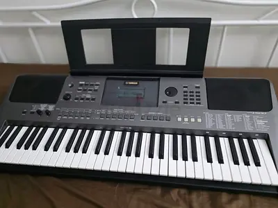 Yamaha PSR-i500 Keyboard