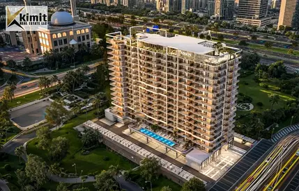 BEFORE IT TAKES OFF•DUBAI HOTSPOT•25YRS PP•GO NOW!