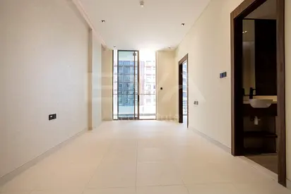 BRAND NEW | TENANTED WITH GOOD ROI | UNFURNISHED