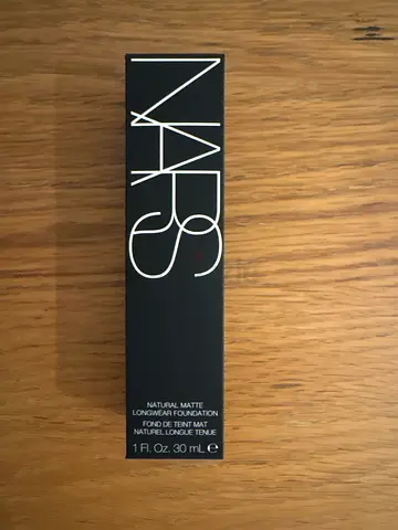 NARS Natural Matte Longwear Foundation NEW  UNOPENED (Shade: Barcelona Medium 4)