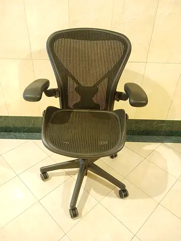 Selling For Aeron Herman Miller Office Chair Size B And C Available