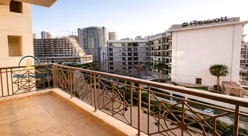 Elegant Luxury Unit | Prime Location| Well Maintain