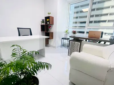 Spacious office | no Commission | near to Metro Station