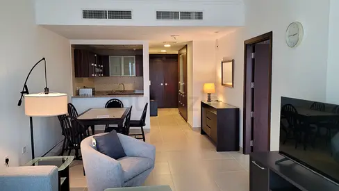 1 BHK with partial Marina view