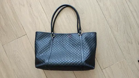 Gucci Black GG Microguccissima Joy Medium Tote Bag