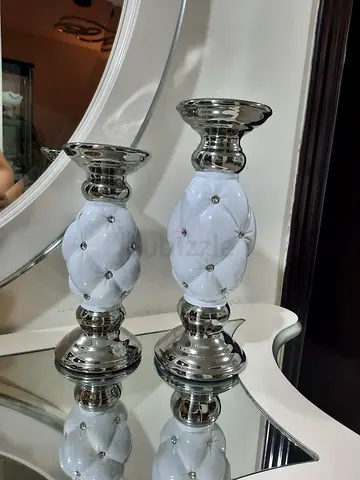 2 pieces  of candle stand
