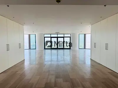 Luxury 4BR + Maid | High Floor | Waterfront Living
