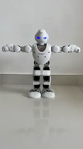 UBTECH Alpha Series Humanoid Robot (Educational/Programmable Toy) -Excellent Condition, unused
