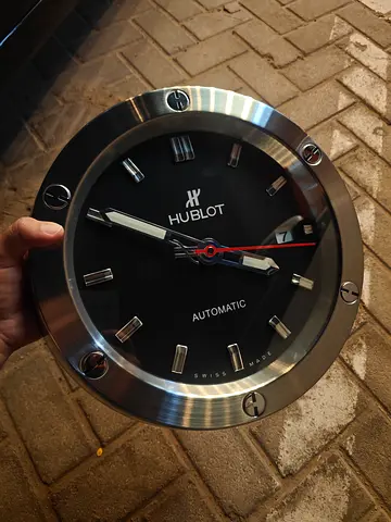 Wall clock Hublot