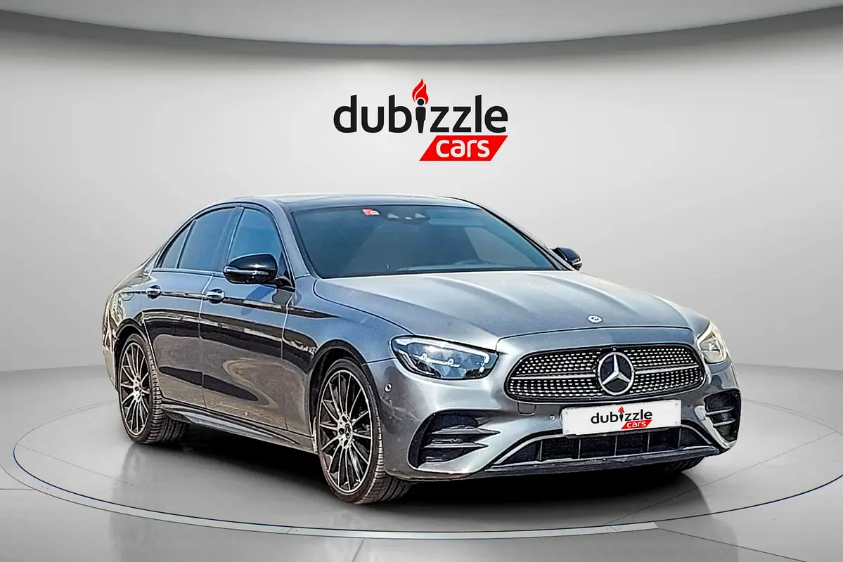 Mercedes-Benz E-Class 2022 — photo 1 of 17