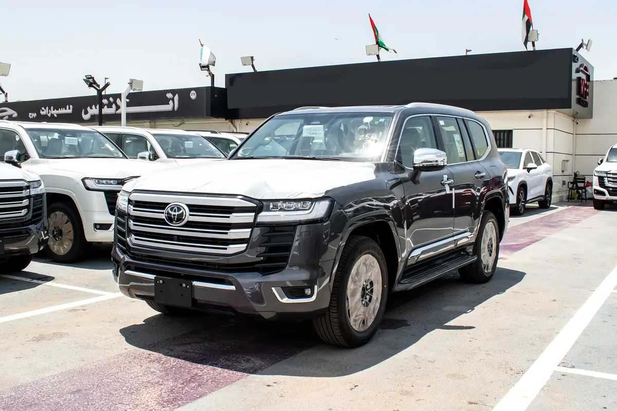 Toyota Land Cruiser 2026 — photo 1 of 20