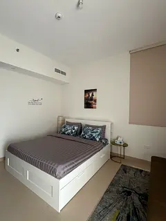✨ Master Bedroom with Ensuite Bath  Balcony | For Indian Working Female/Couple | Najda St
