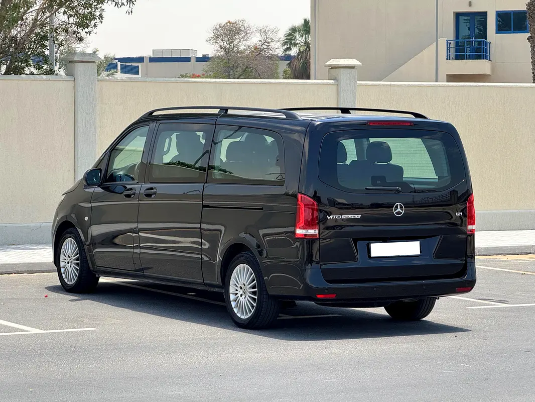 Mercedes-Benz V-Class 2023