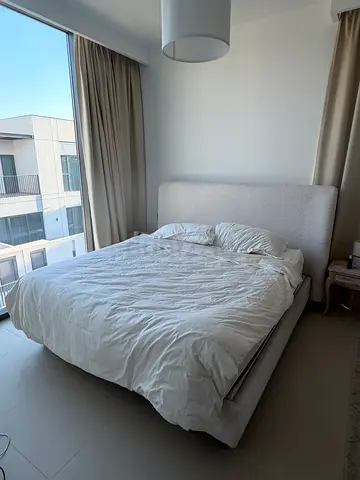 White upholstered 180*200 bed with mattress - good condition