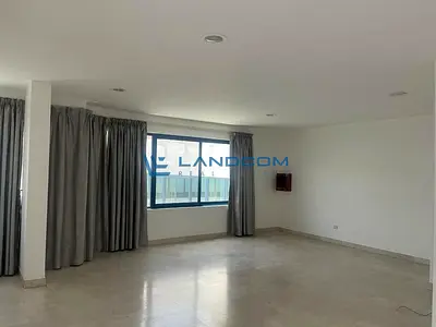 Spacious 3BHK Chiller Free Apartment | Near Metro | Balcony & Pool |