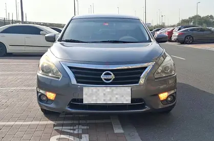 Well Maintained 2015 Nissan Altima SV - GCC Specs - Excellent Condition