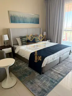 Fully Furnished Studio / Prime Business Bay / Up to 4 Cheques