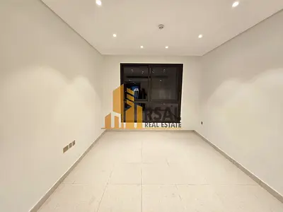 No Deposit Cash☆Modern New Luxury 1-BHK Apartment With Wardrobes☆Storage Room☆Location