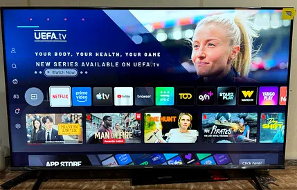 Hisense Smart TV 43 with free wall mount