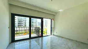 Ready to move | Unfurnished | Low floor