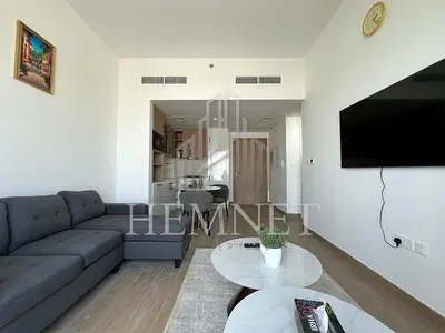 Furnished | Vacant | Townhouses View