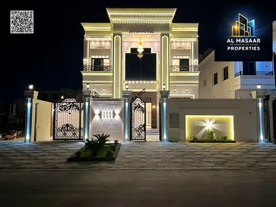 Classic villa on a street and alley facing the park, custom-finished, land area 4100 sq ft, price i
