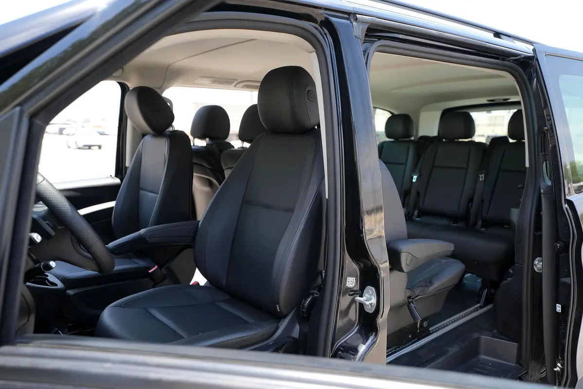 Mercedes-Benz V-Class 2023
